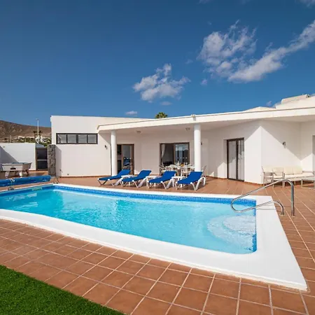 Palmera Villa Playa Blanca