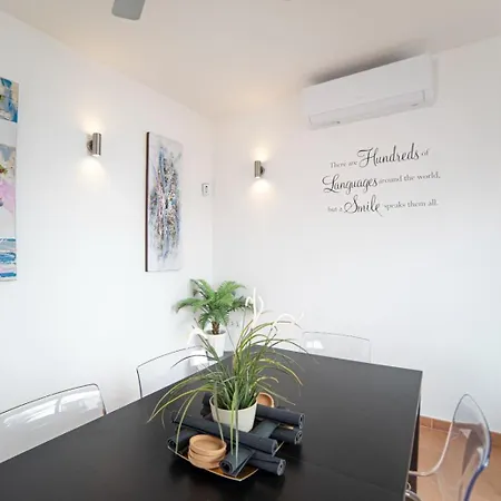 Palmera Villa *